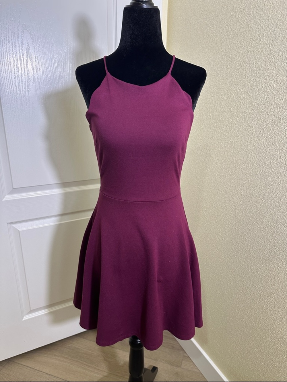 Sleeveless Spaghetti-Strap Dress in Deep Plum with scalloped neckline. Small